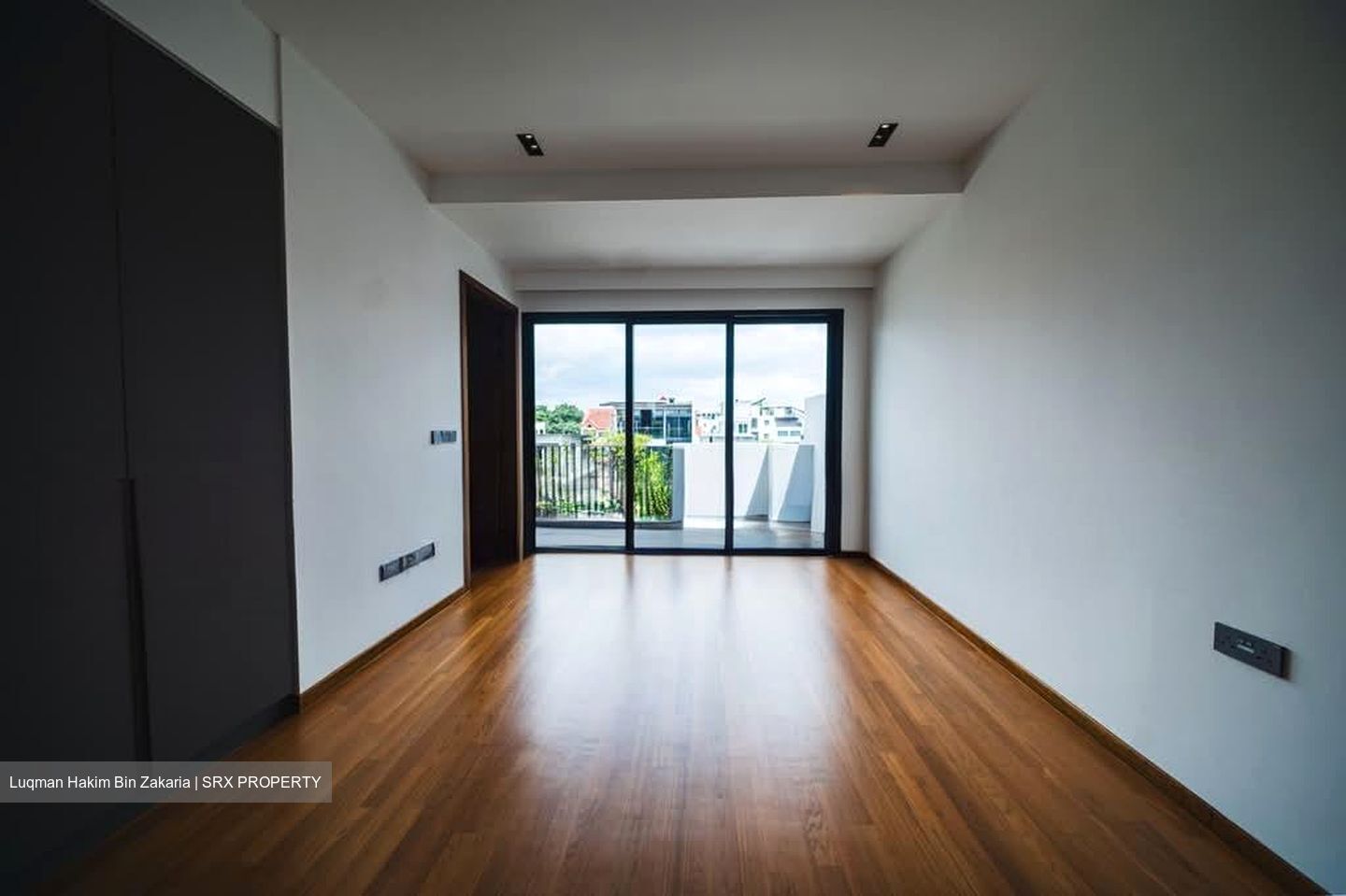 Sembawang Straits Estate (D27), Terrace #584391821